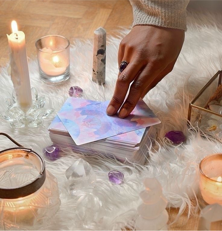 30-Minute Video Call Tarot Reading